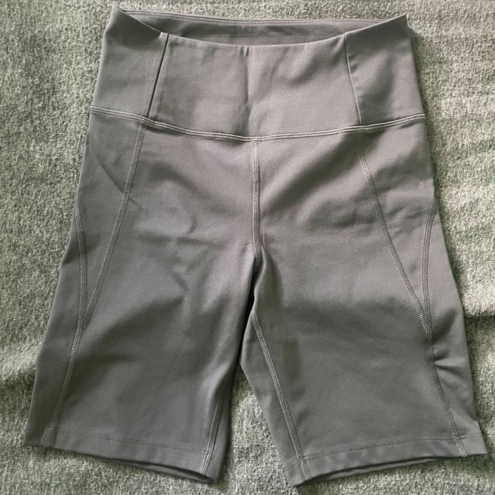 Girlfriend Collective High-Rise Pocket Bike Short